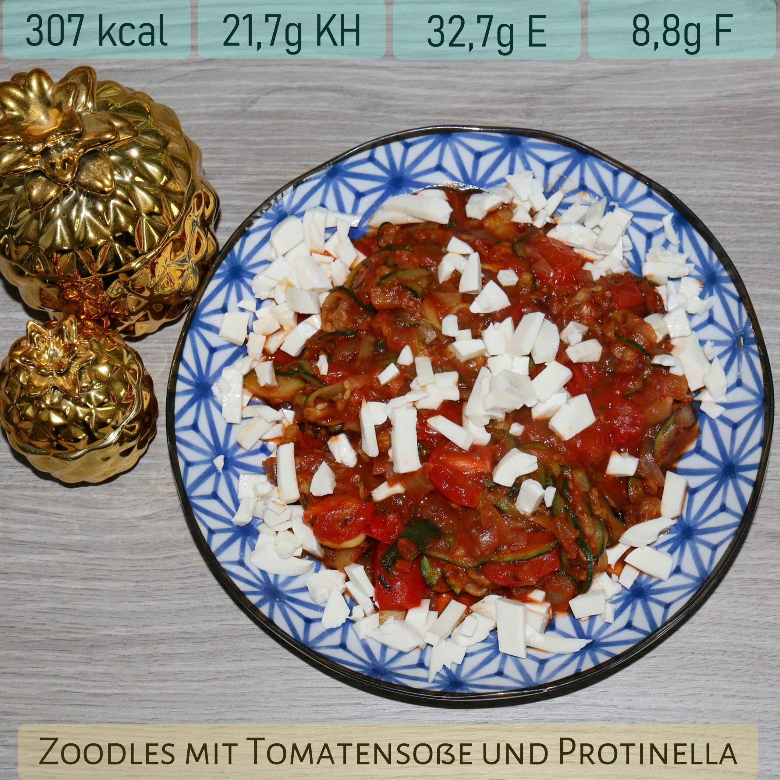 Zoodles mit Tomatensoße und Protinella (11)