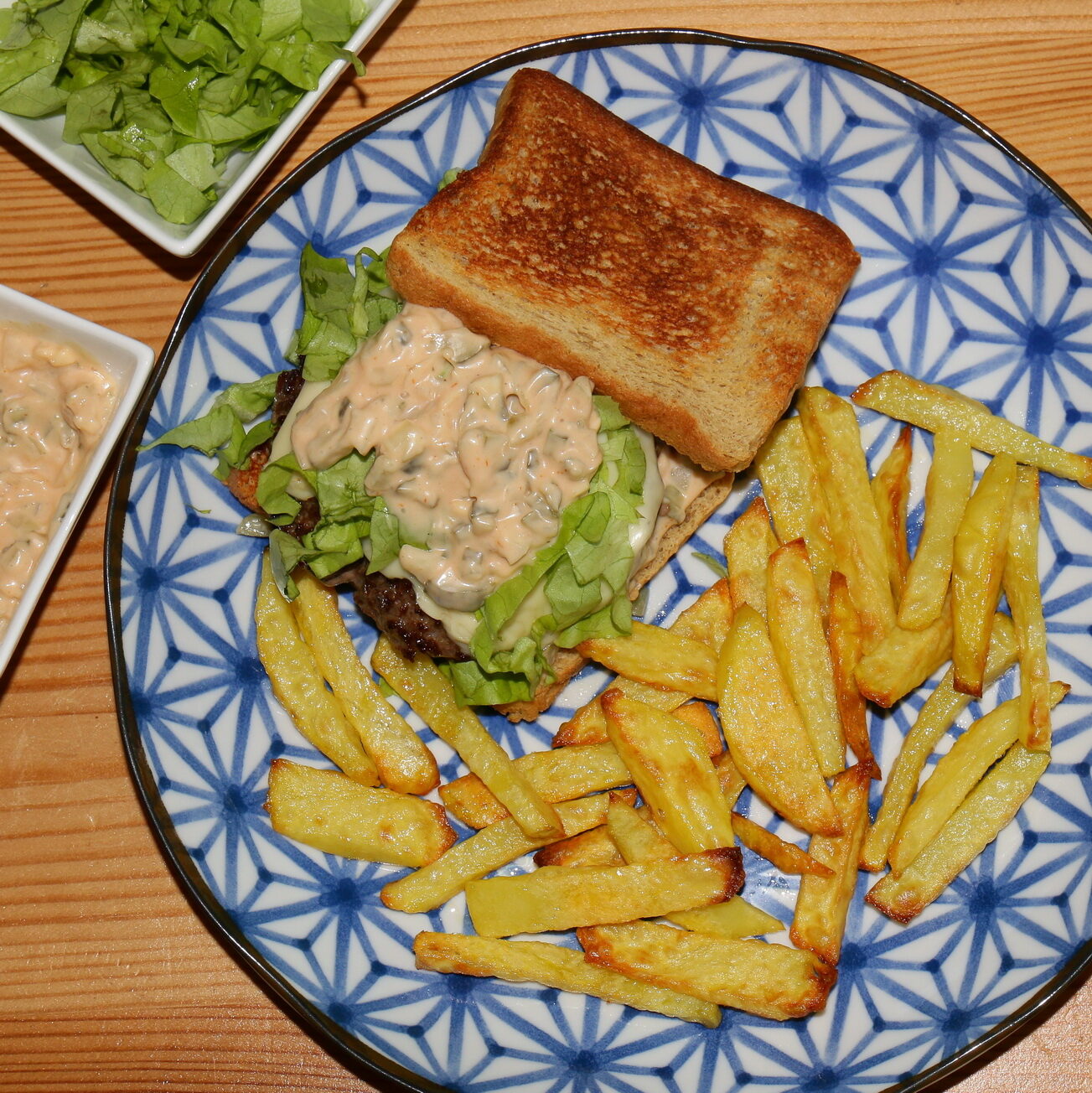 High Protein Burger mit Selbstgemachten Pommes (18)